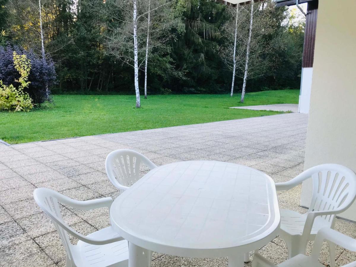 Appartement Confortable Avec Piscines, Terrasse Et Parking A Samoens - Fr-1-629-100 Exterior photo