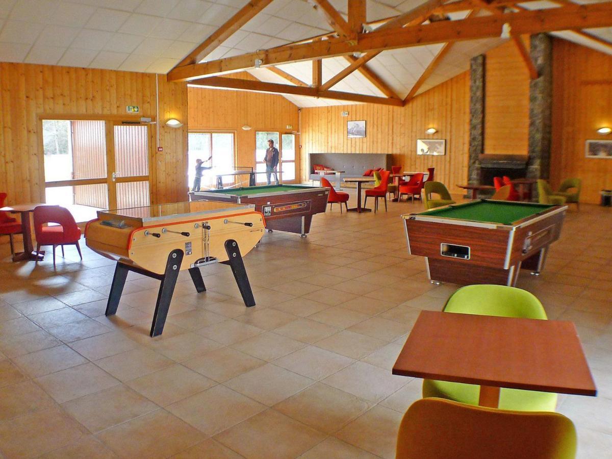 Appartement Confortable Avec Piscines, Terrasse Et Parking A Samoens - Fr-1-629-100 Exterior photo